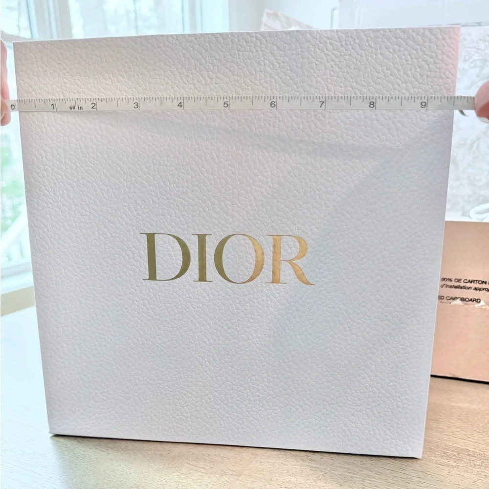 Dior White Gift Bag & Envelope, Gold Embossed Logo New